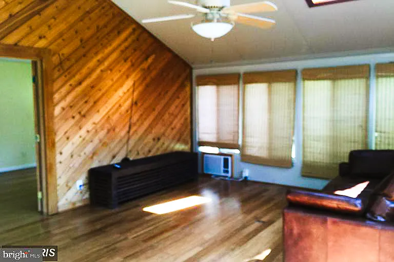 1838 Lusby Pl — Photo 16