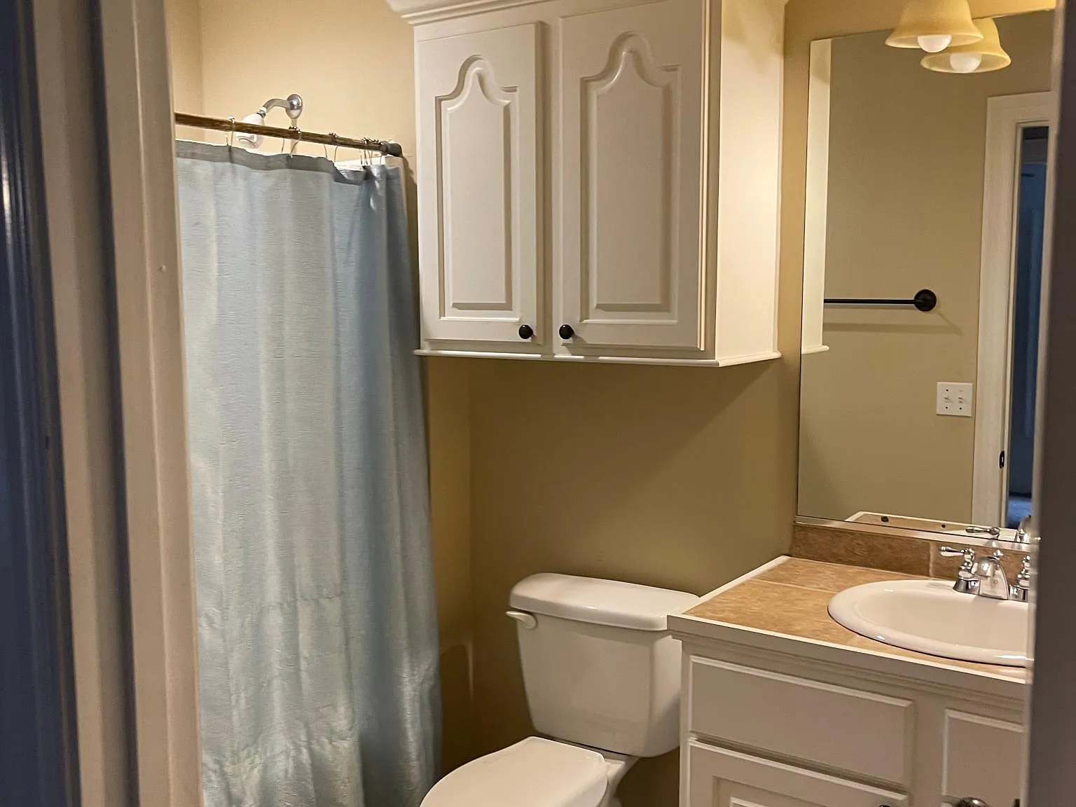 3 bed, 1550 sqft, $1,990 — Photo 4