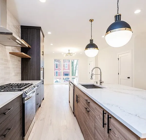 1726 W Cullerton St #1 — Photo 14