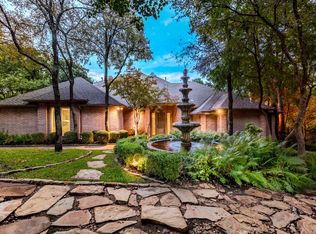 2119 N Fielder Rd, Arlington, TX 76012