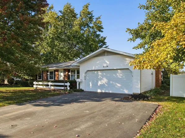 2570 McDonald Ct, Grove City, OH 43123