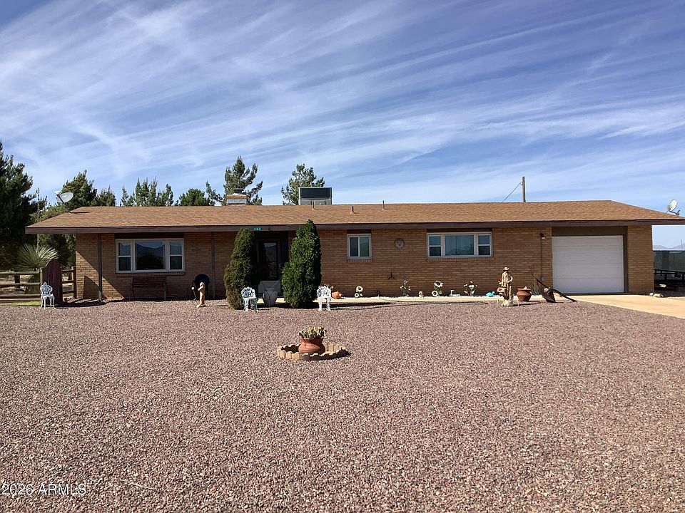 1st image of 133 E LEHIGH Street