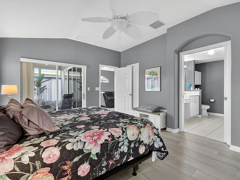 27150 Nostalgia Dr — Photo 17