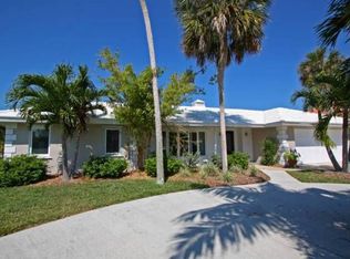 1969 6th Ave SE, Vero Beach, FL 32962