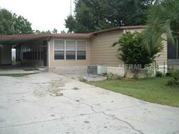 7929 Blair Dr, Zephyrhills, FL 33544