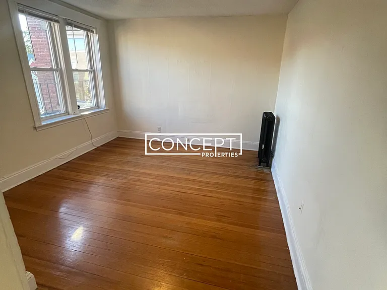 518 Cambridge St #7 — Photo 6