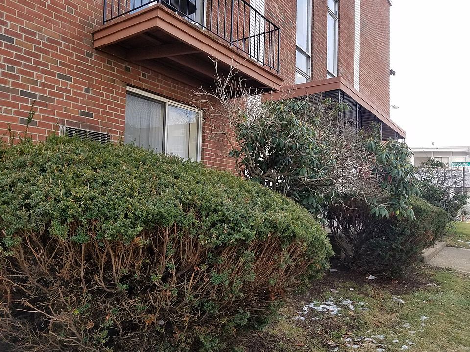 1st image of 430 River St APT 41