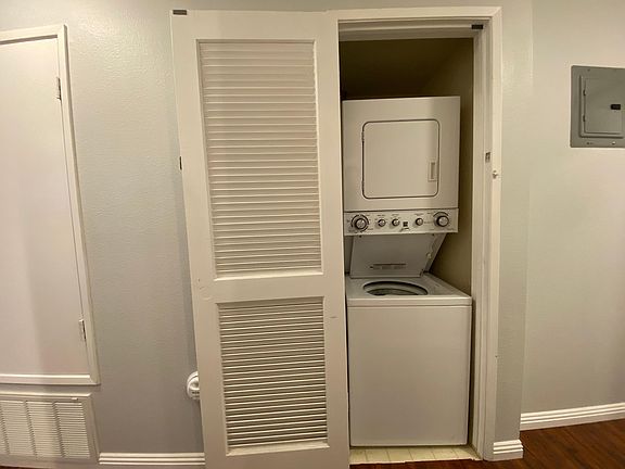 In Unit Washer & Dryer