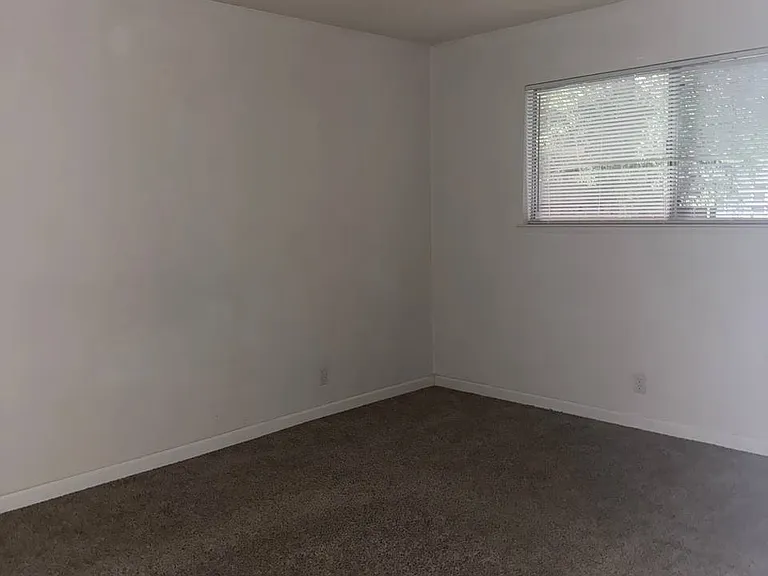 7449-7551 Willowcreek Dr #7449 — Photo 12