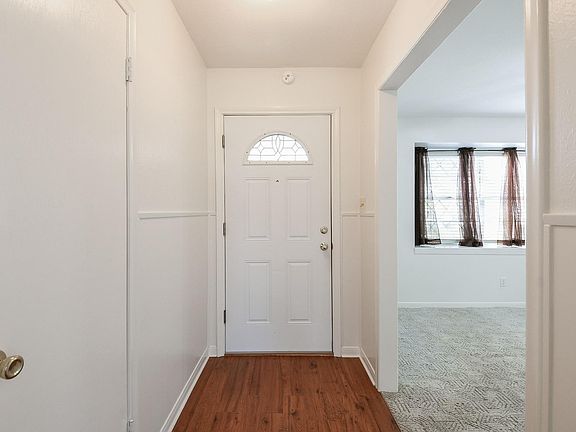5th image of 129 Cannon St
