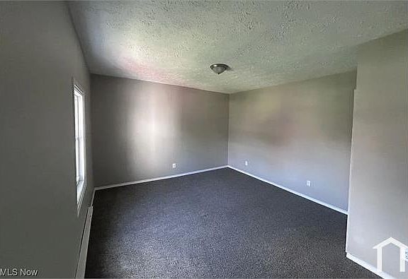 5th image of 3267 E 103rd St