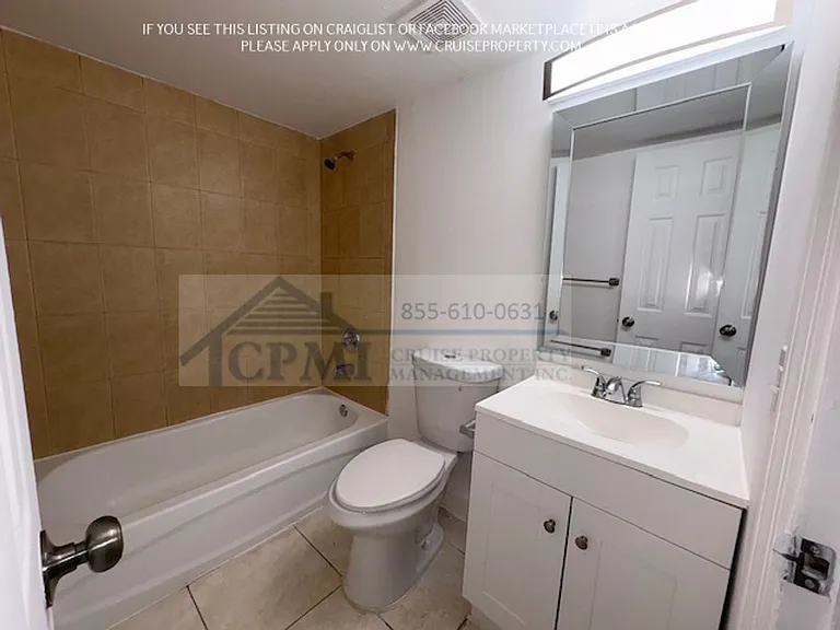 1095 W 77 St Hialeah, FL 33014 — Photo 34