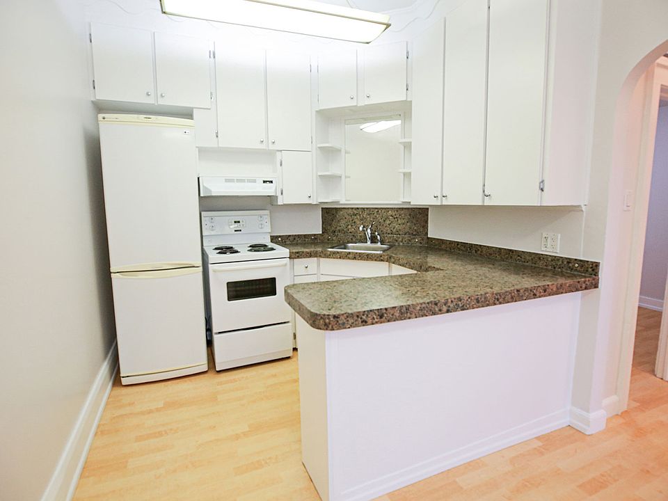1st image of 24 Montebello Pl #1448784