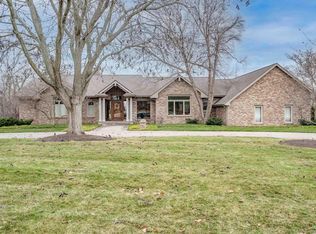 2010 Prestwick Ln, Fort Wayne, IN 46814