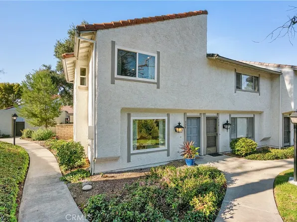 330 Green Moor Pl, Thousand Oaks, CA 91361