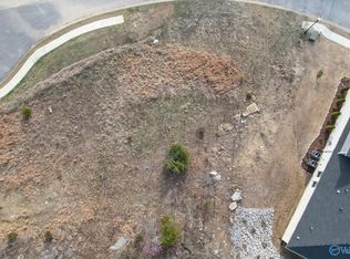 2806 Talon Cir NE, Huntsville, AL 35811