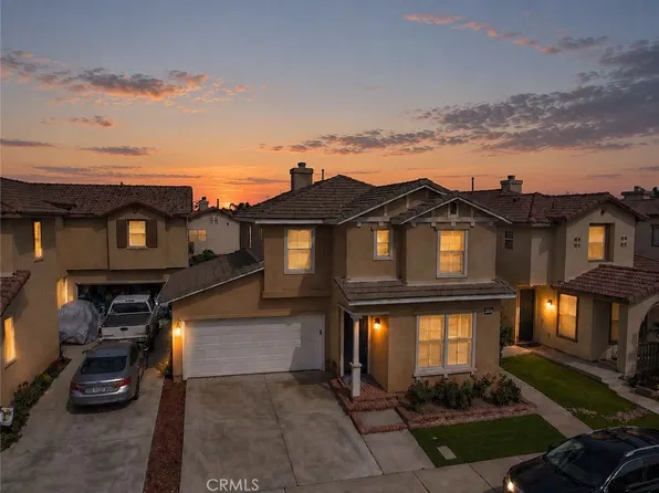 255 Roxanne Ln, Corona, CA 92882