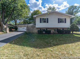 625 Columbine Ave, Lisle, IL 60532