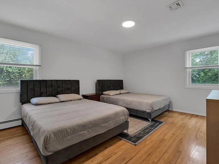 459 Norwood Ave — Photo 23