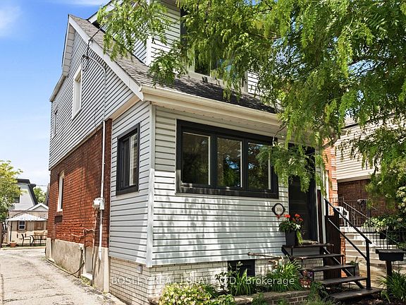 3rd image of 308 Springdale Blvd