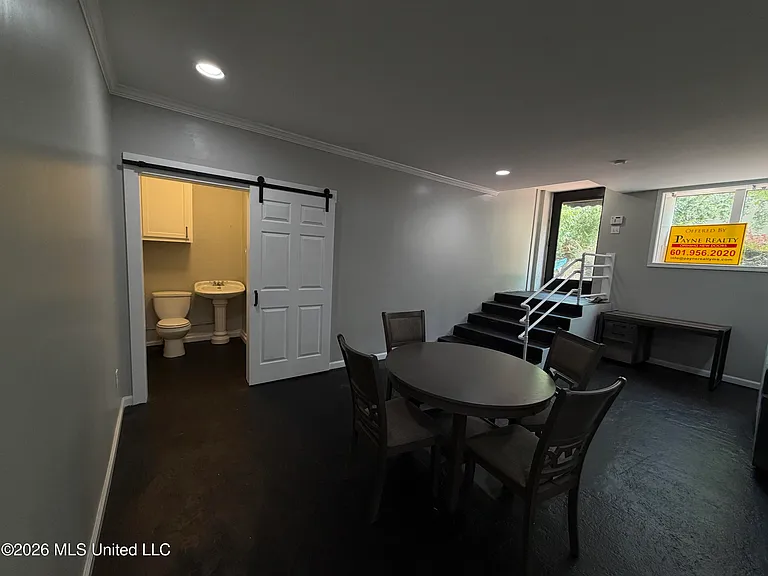 620 Crawford St — Photo 5