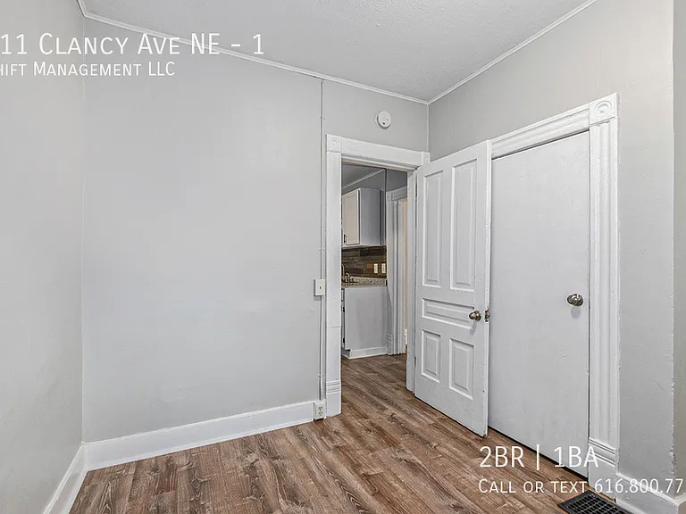 811 Clancy Ave NE #1 — Photo 8