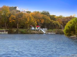 310 Lake View Dr, Boerne, TX 78006
