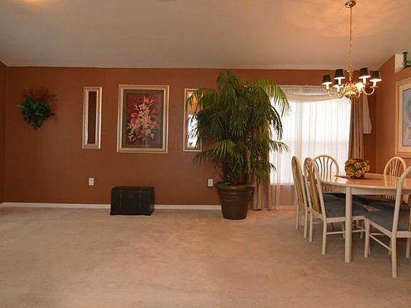 3rd image of 163 Winchester Ln