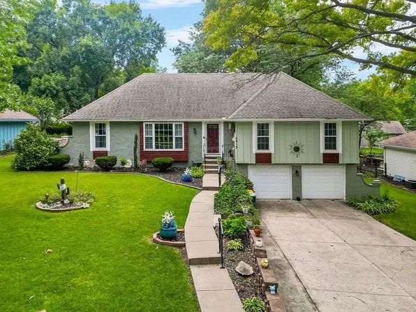 4413 E 107th St, Kansas City, MO 64137
