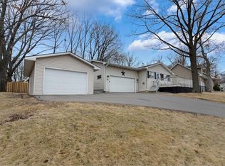 26485 Lake Ave, Zimmerman, MN 55398