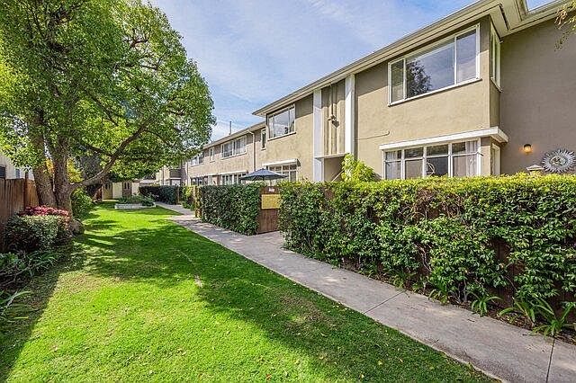 1st image of 2427 Centinela Ave APT L