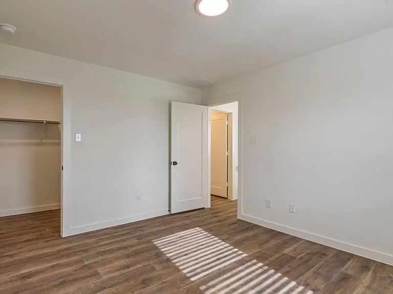 1813 N Peach Creek Dr #A — Photo 18
