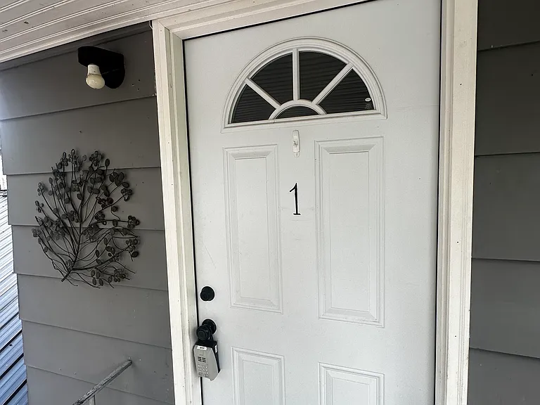3121 Conner Dr #1 — Photo 4