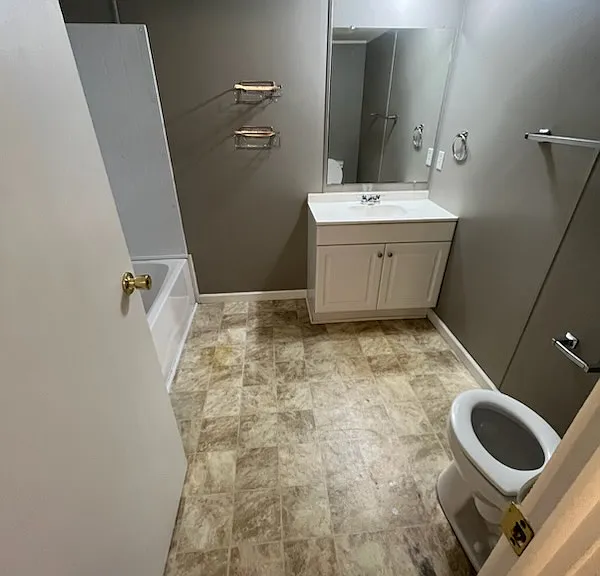 4010 Littlejohn Cir #3 — Photo 8