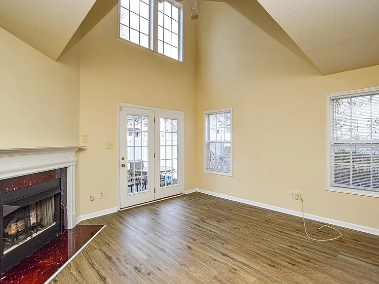 8415 Spirea Ct — Photo 8