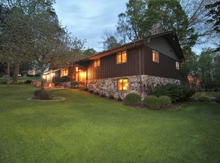 213 Heder Dr, Slinger, WI 53086