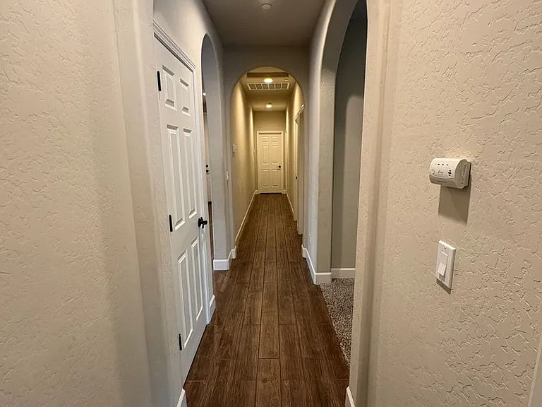 551 Montana De Oro St — Photo 17