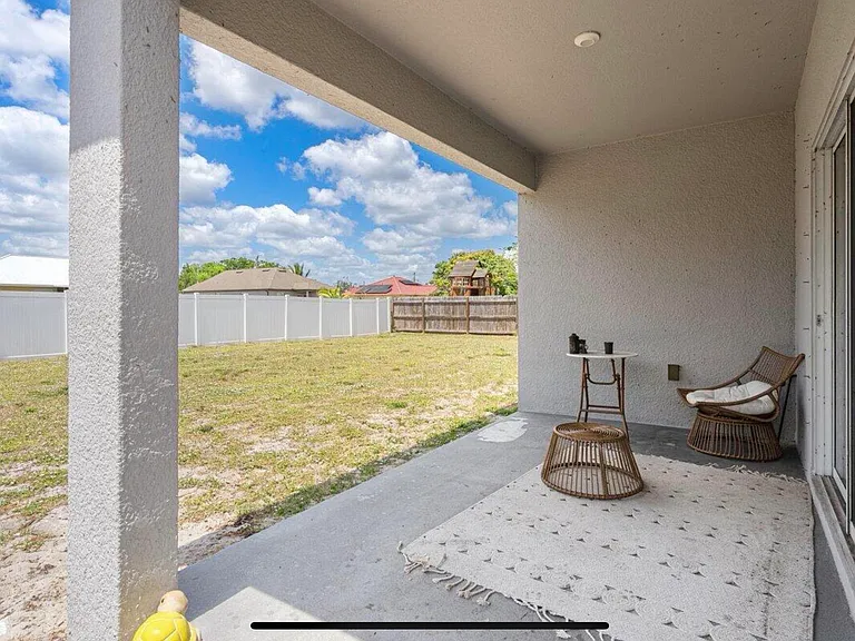 3650 SW Rivera St — Photo 13