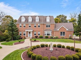 2609 Carriage House Dr, Allison Park, PA 15101