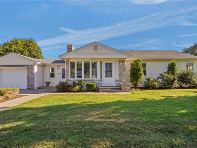 1 Benjamin Dr, North Providence, RI, 02904