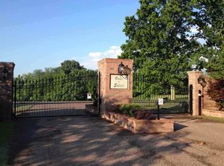 315 Salem Oaks Cv, Atoka, TN 38004