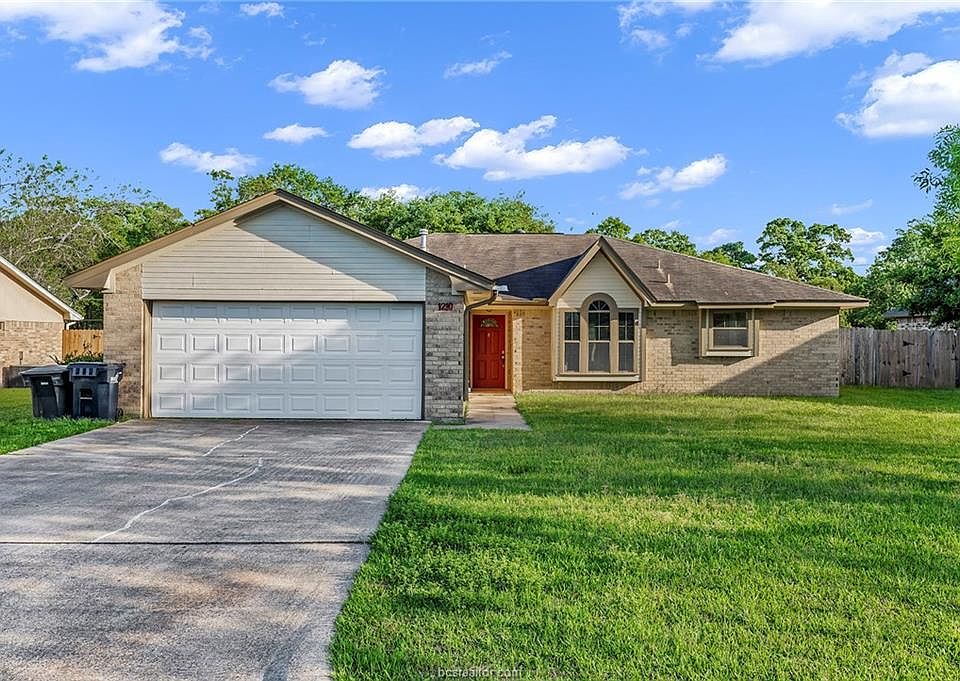 1st image of 1210 Haddox Ct