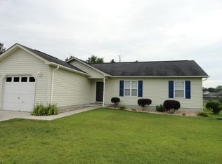 115 Oakley Dr, New Bern, NC 28560