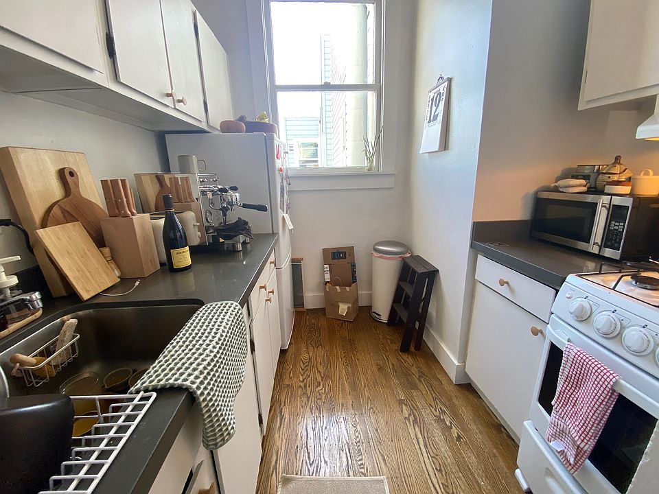 1st image of 1840 Turk St #12
