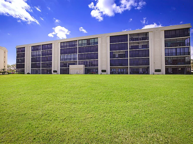 300 Intracoastal Pl #101 — Photo 29