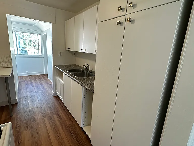 563 N Edgemoor Rd #2B — Photo 4
