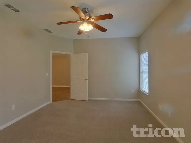 1104 Cherry Point Way — Photo 7