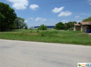 54 McQueeney Rd, Mc Queeney, TX 78123