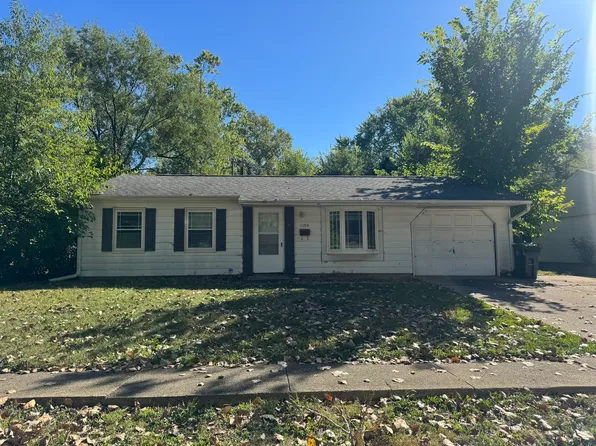 1108 Lanore Dr, Urbana, IL 61802