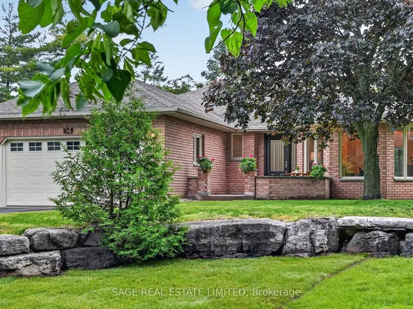 34 Patricia Pl, Kawartha Lakes, ON K0M 1A0